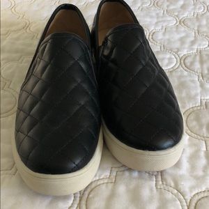 New slip on leather sneakers